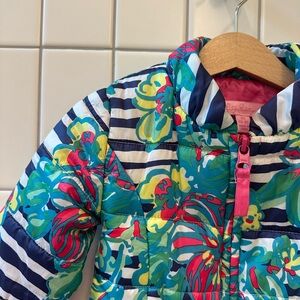Lilly Pulitzer Multicolor Floral Puffer Jacket with ruffle hem, so cute! 2-3T